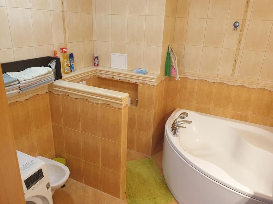Mezonetovy Apartman V Centre Novej Dubnice Ilava Zewnętrze zdjęcie