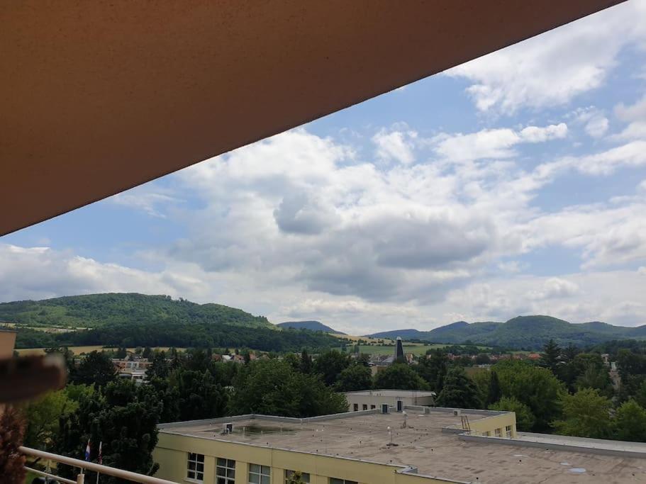 Mezonetovy Apartman V Centre Novej Dubnice Ilava Zewnętrze zdjęcie