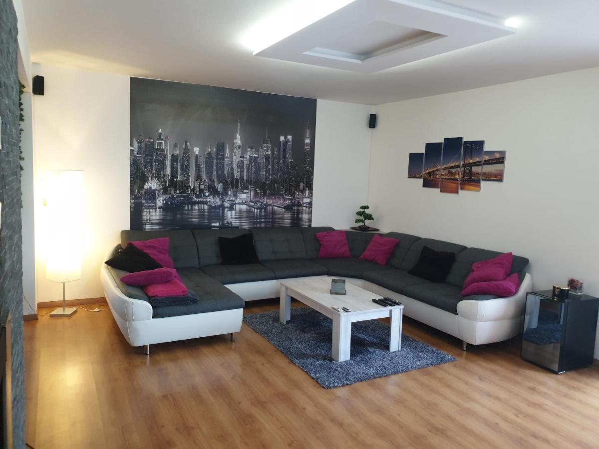 Mezonetovy Apartman V Centre Novej Dubnice Ilava Zewnętrze zdjęcie