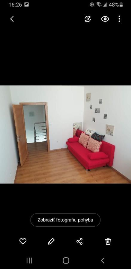 Mezonetovy Apartman V Centre Novej Dubnice Ilava Zewnętrze zdjęcie